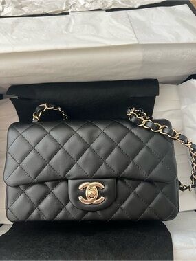 CHANEL Quilted Shoulder Bag in Black with Gold Hardware